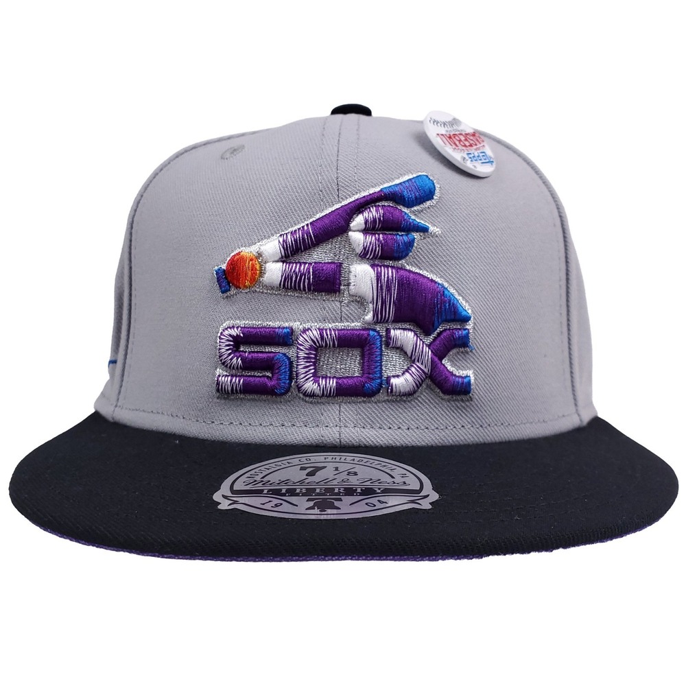 Topps Chicago White Sox Mitchell & Ness MLB Fitted 7 1/8 Flatbill‎ Hat Cap NWT